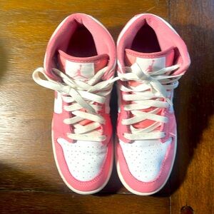 Nike Air Jordan 1 Mid 4Y